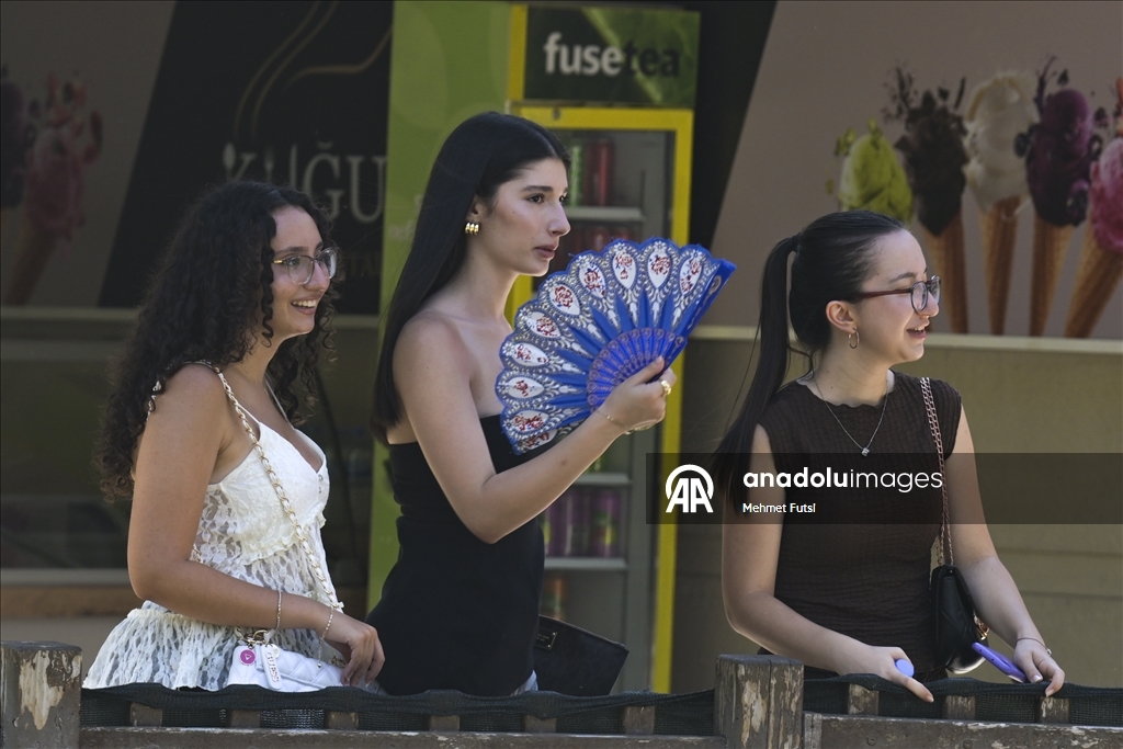 Hot weather in Turkish capital