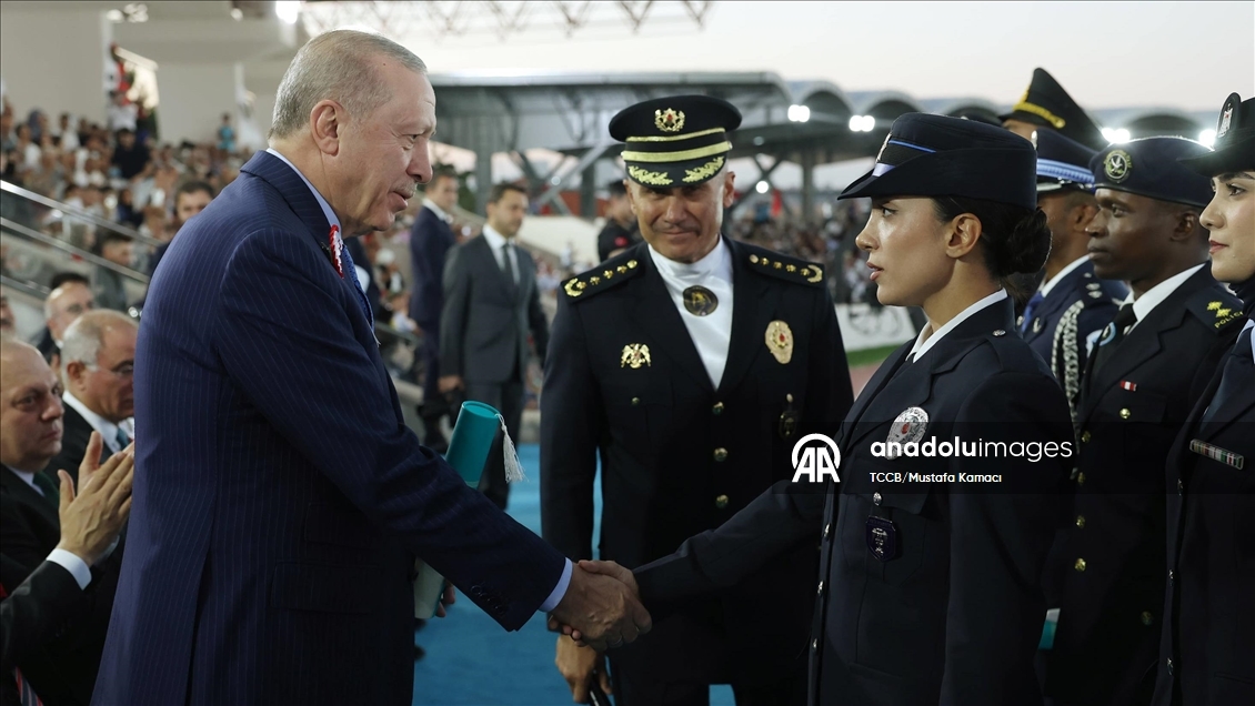 Cumhurbaşkanı Erdoğan, Polis Akademisi Mezuniyet Töreni'ne katıldı