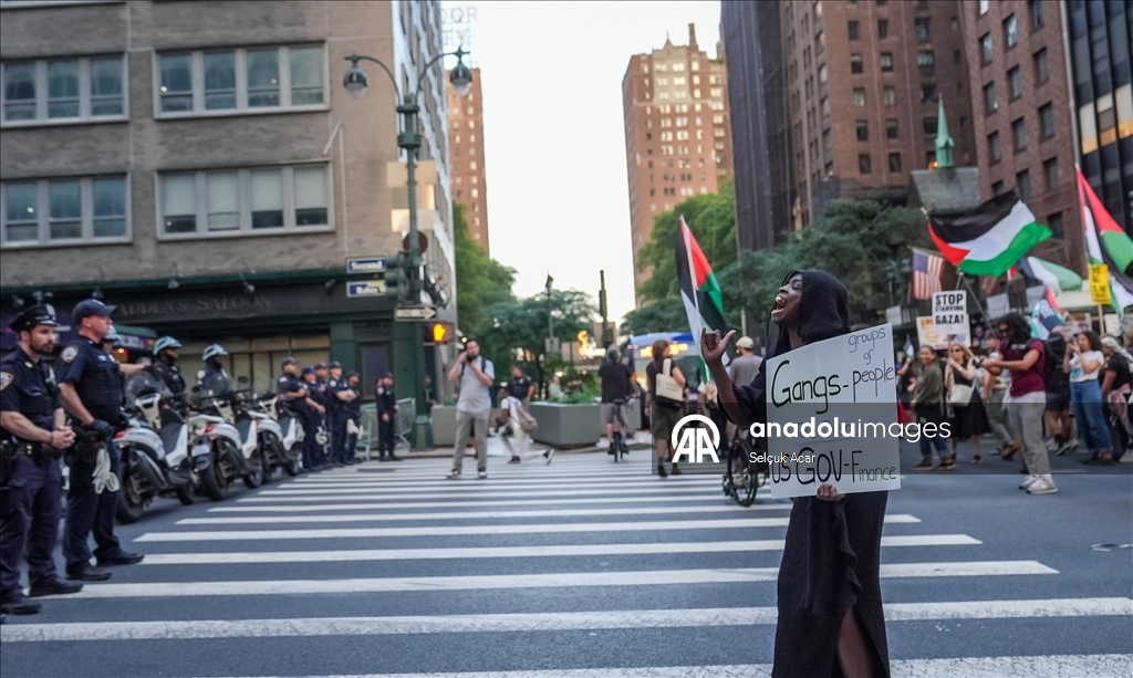New York'ta “Gazze’de Açlığa Son Verin” mitingi