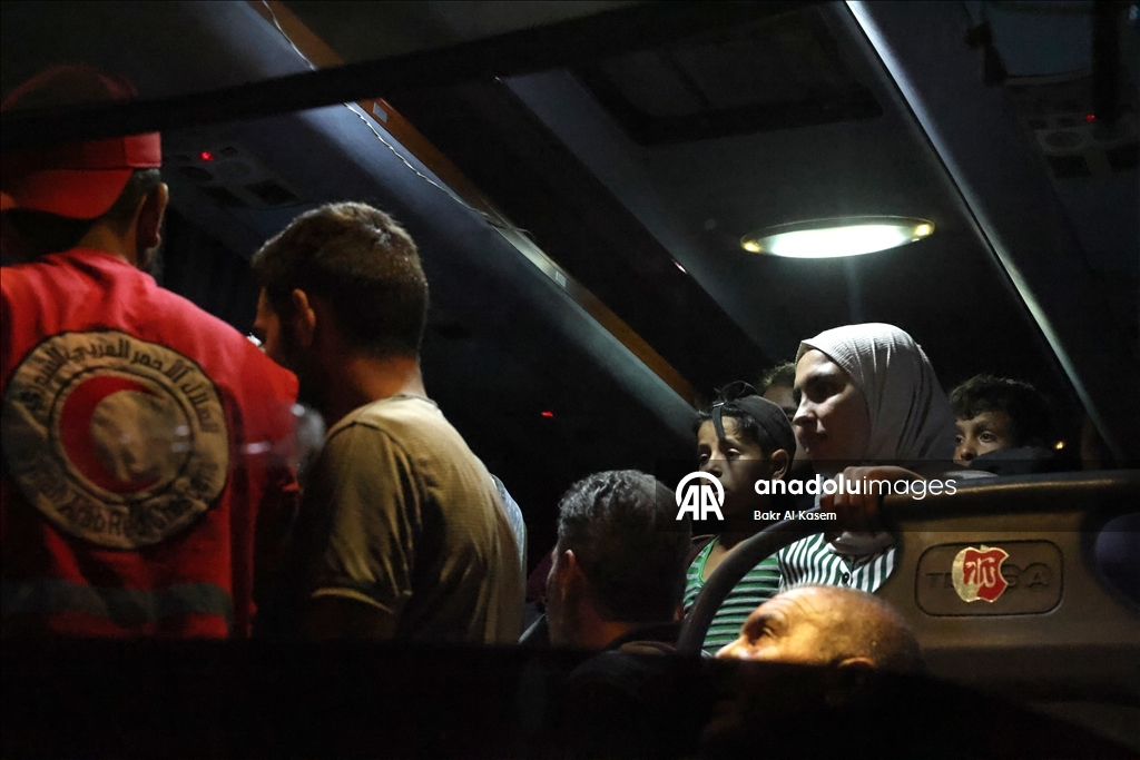 Süveyda'dan 500 kişi daha tahliye edildi