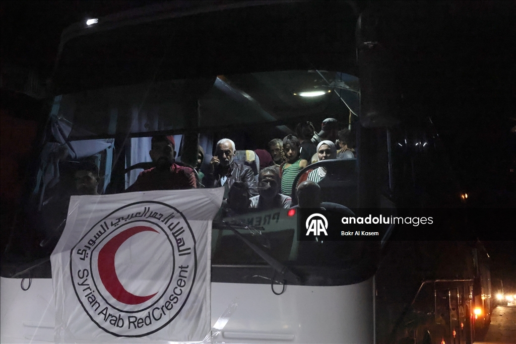 Süveyda'dan 500 kişi daha tahliye edildi