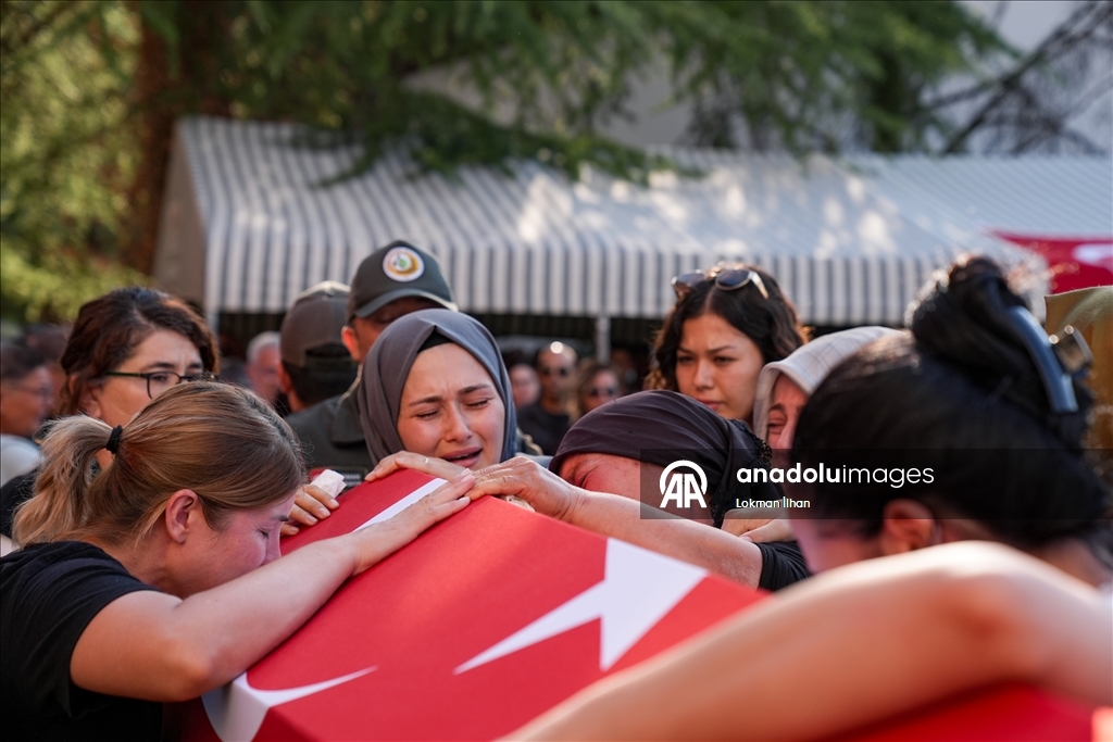 Orman yangınında şehit olan Denizlili orman işçileri için tören düzenlendi