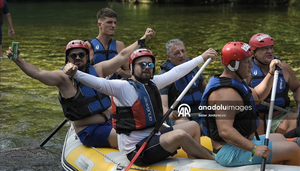 Bosna Hersek'in Una Nehri üzerinde 51. Rafting Festivali başladı