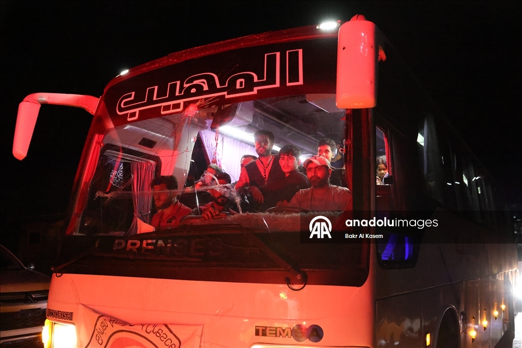 Süveyda'dan 500 kişi daha tahliye edildi