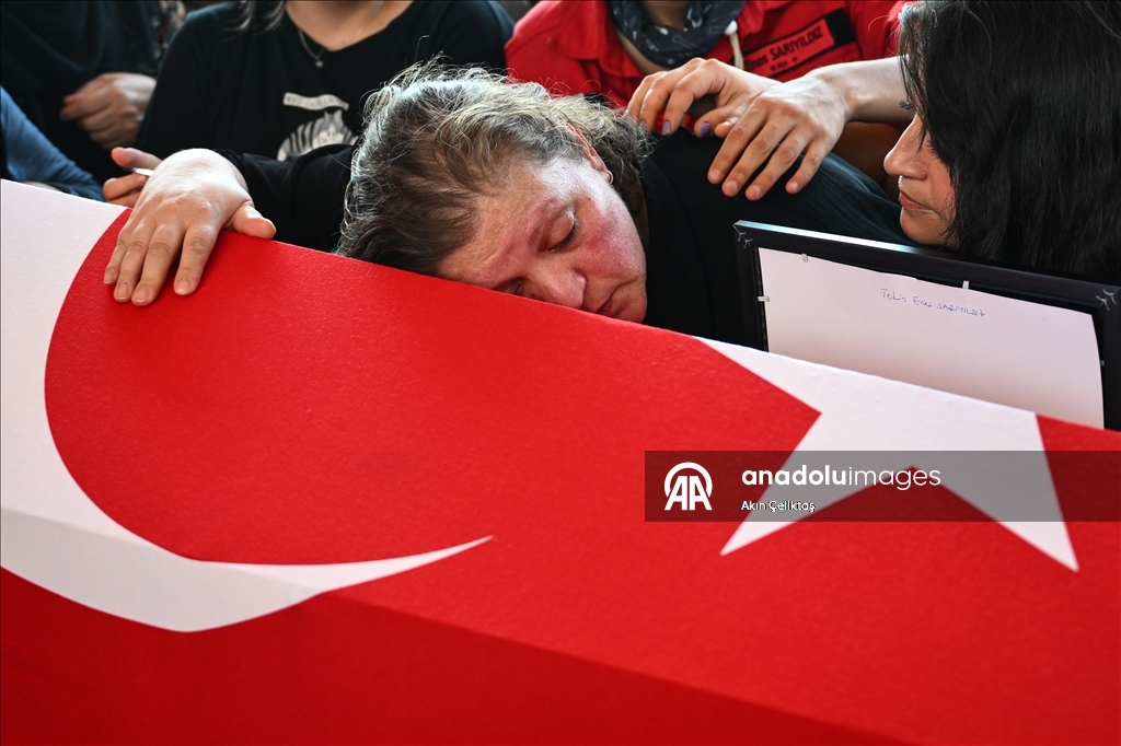 Orman yangınıyla mücadelede şehit olan AKUT gönüllüleri, Ankara'da son yolculuklarına uğurlandı