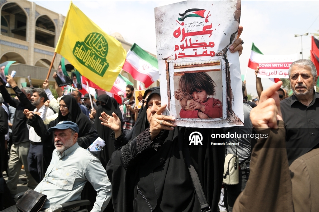 İran'ın başkenti Tahran'da İsrail'in Gazze'deki soykırımı protesto edildi