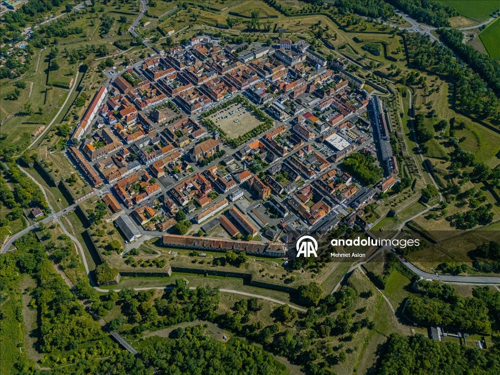 Fransa’nın sekizgen şehri: Neuf-Brisach