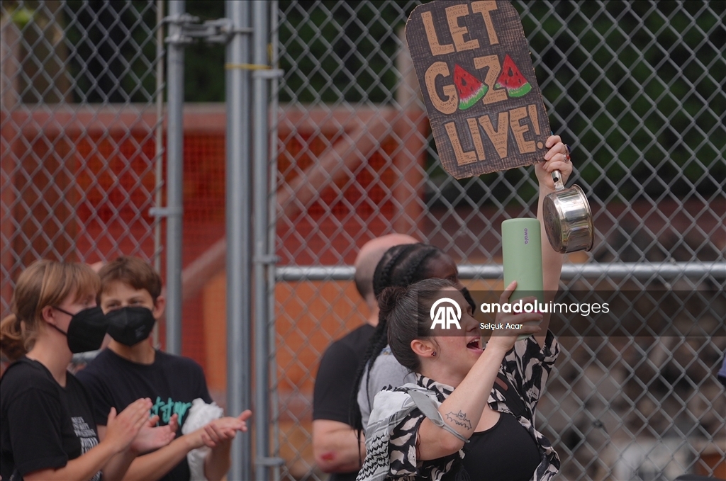 New York'ta Gazze'ye yönelik ablukanın sona ermesini talep etmek için yürüyüş düzenlendi