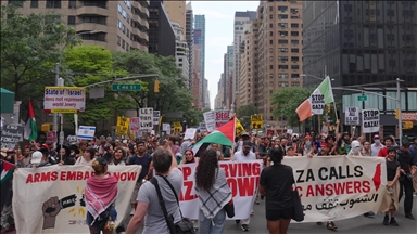New York'ta Gazze'ye yönelik ablukanın sona ermesini talep etmek için yürüyüş düzenlendi