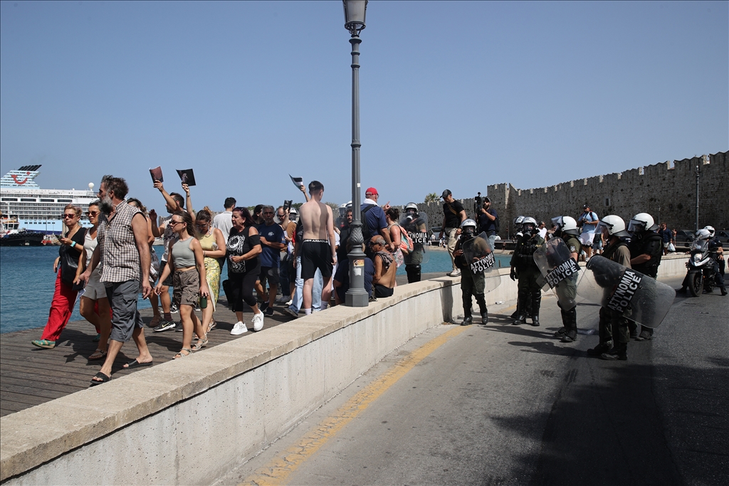 Cruise ship carrying Israeli passengers faces protests on Rhodes Island