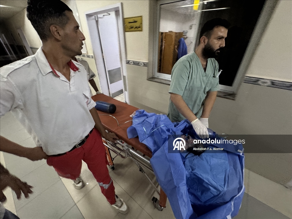İsrail saldırısında hayatını kaybeden hamile kadının bebeği acil ameliyatla kurtarıldı