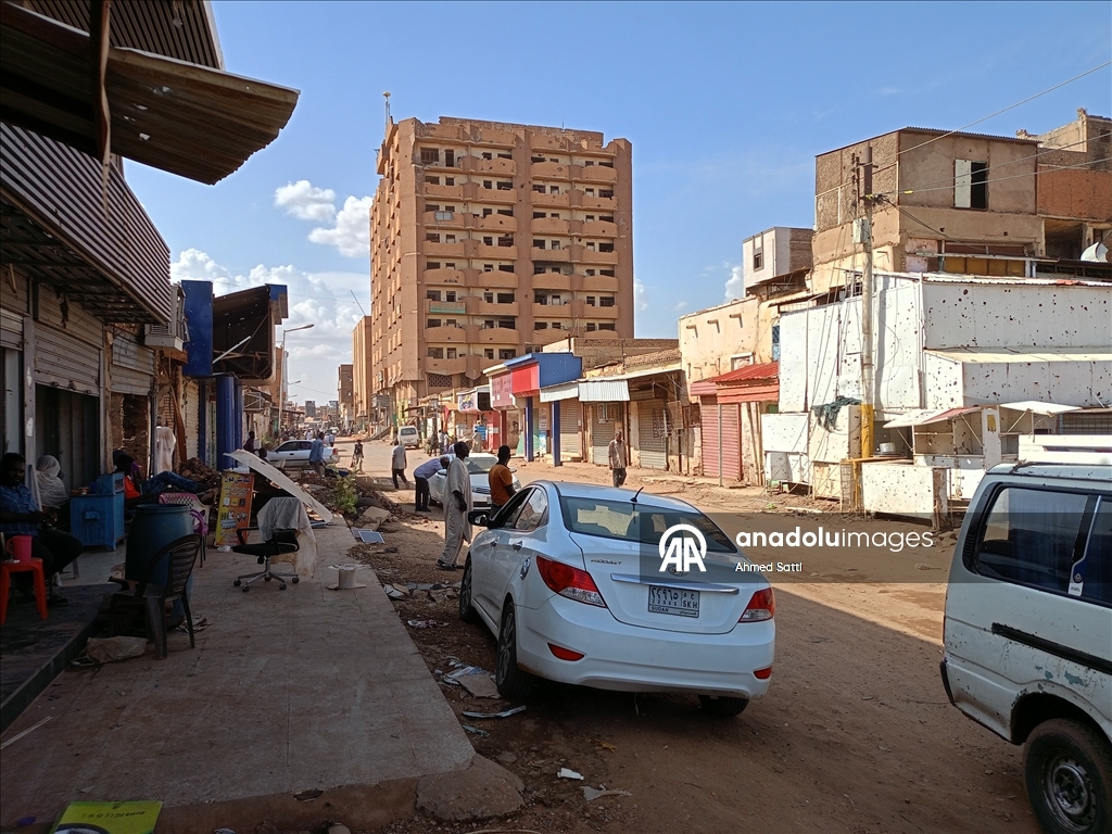 Sudan'ın başkenti Hartum'un merkezi, çatışmalar nedeniyle ağır hasar gördü