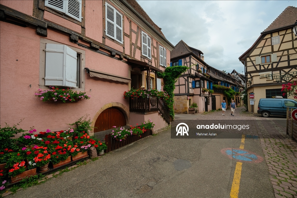 France's Eguisheim welcomes visitors with colorful streets and historic charm