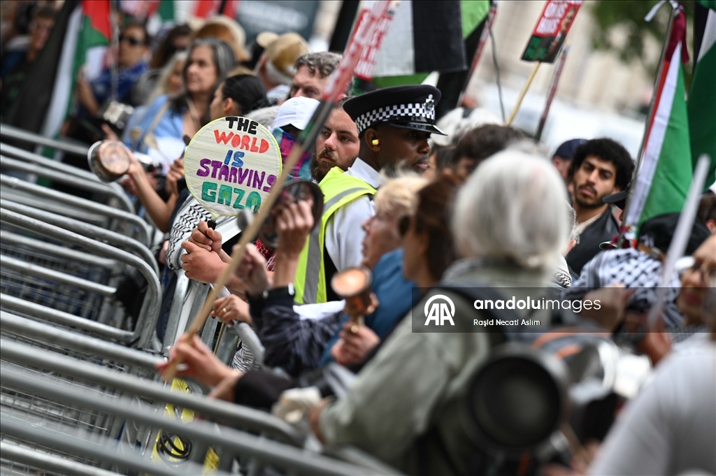 Demonstration held in London against starvation and humanitarian crisis in Gaza