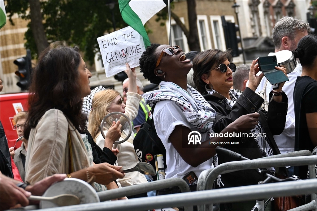 Demonstration held in London against starvation and humanitarian crisis in Gaza