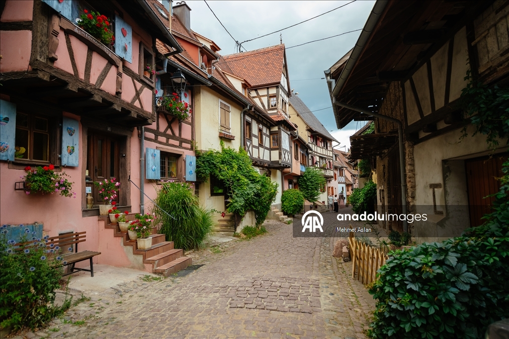 France's Eguisheim welcomes visitors with colorful streets and historic charm