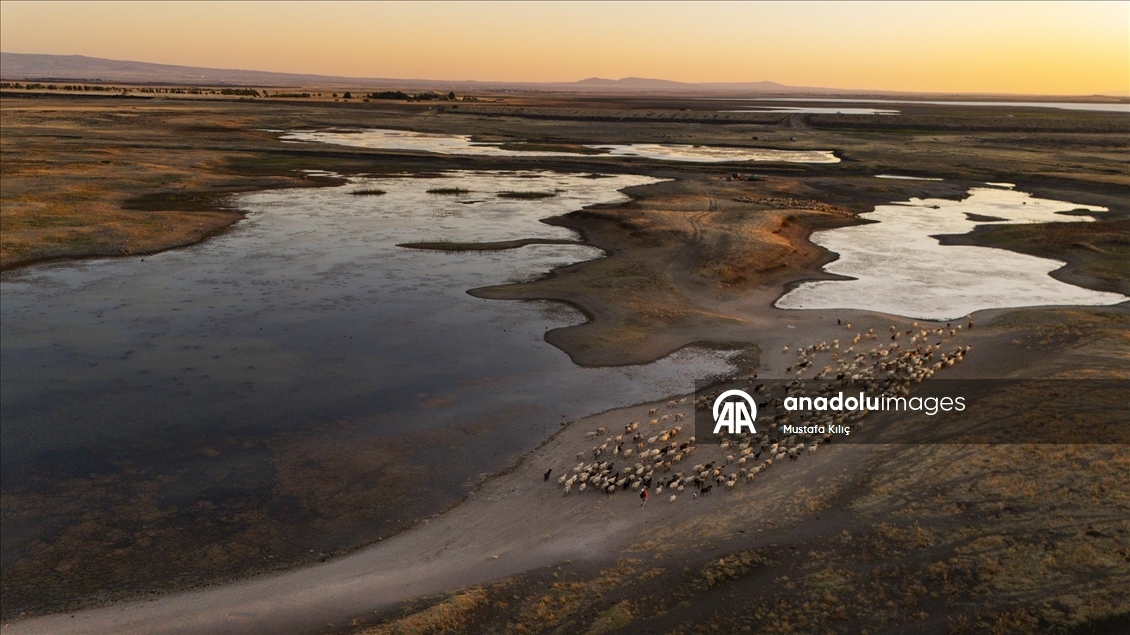 Devegeçidi Baraj Gölü’nde kuraklık alarmı