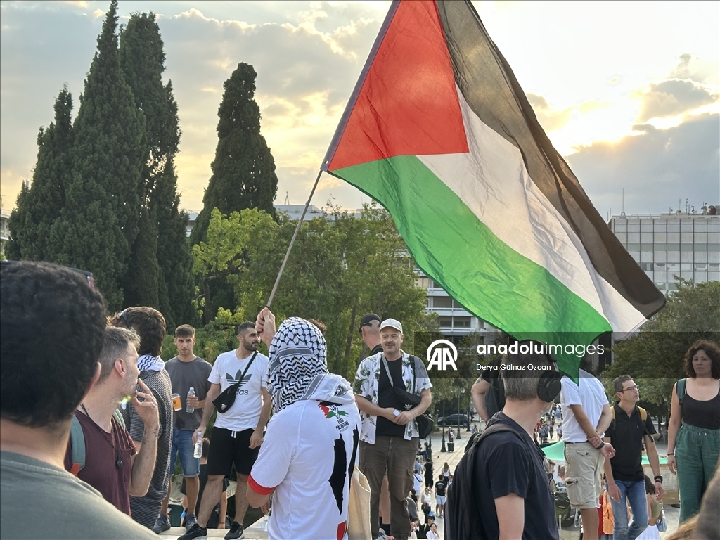 В столице Греции, Афинах прошла акция в поддержку Палестины