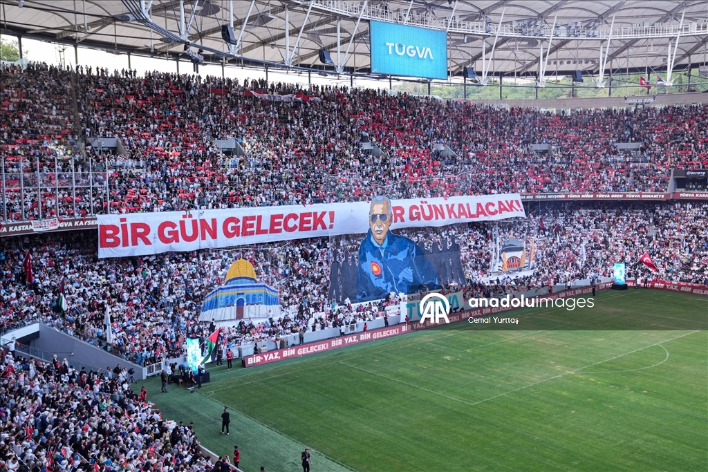 Cumhurbaşkanı Erdoğan, TÜGVA Yaz Okulları Finali Programı'na katıldı