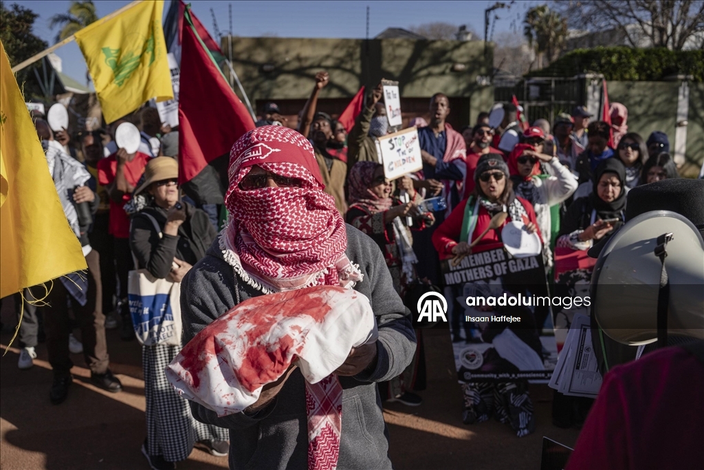 Güney Afrika’da Gazze ile dayanışma gösterisi