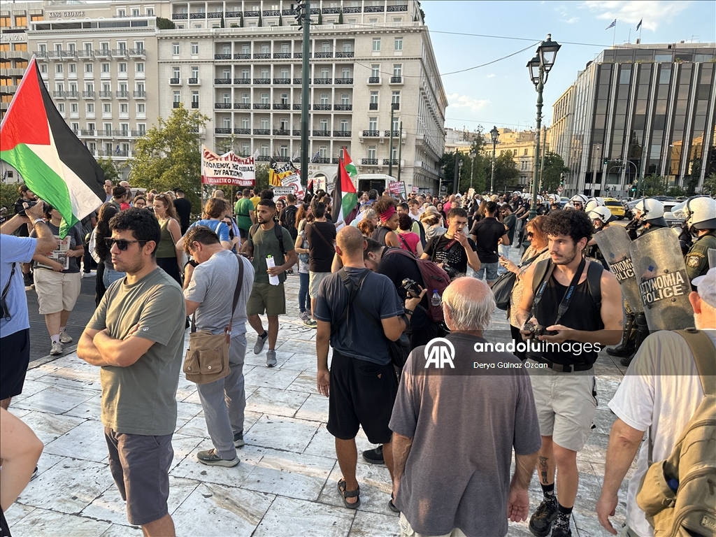 В столице Греции, Афинах прошла акция в поддержку Палестины