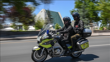 Motosiklet ambulans ekipleri hastaya hızla ulaşarak etkin müdahale sağlıyor