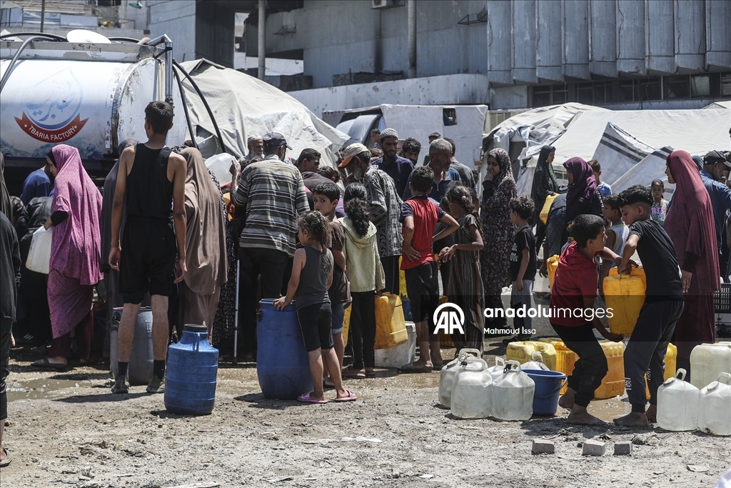İsrail saldırıları altındaki Gazze'de su krizi