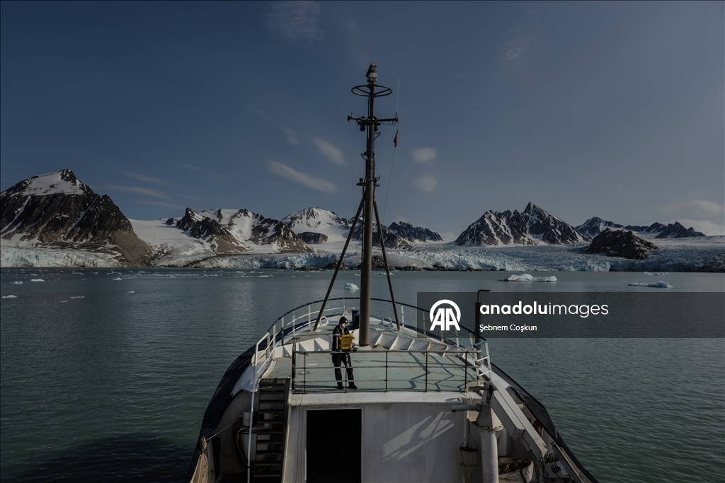 "Turkiye's Scientific Footprint in the North Pole: 5th Arctic Expedition"