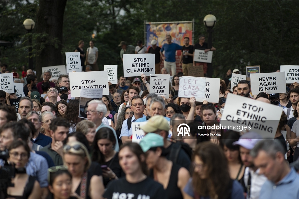 Перед отелем Трампа в Нью-Йорке прошла акция в поддержку Палестины