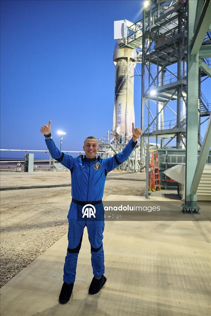 Турецкий астронавт: для меня было гордостью поднять флаг Турции в космосе