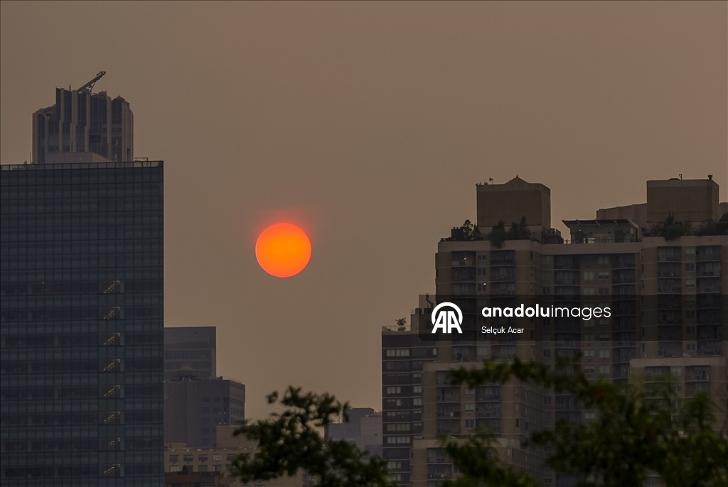 Kanada’daki orman yangınları New York’ta hava kalitesini düşürdü