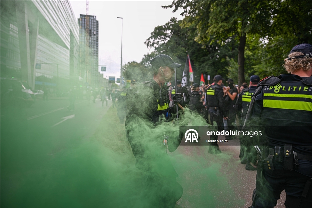 Hollanda Parlamentosu önünde Filistin'e destek gösterisi: Gözaltılar ve müdahaleler