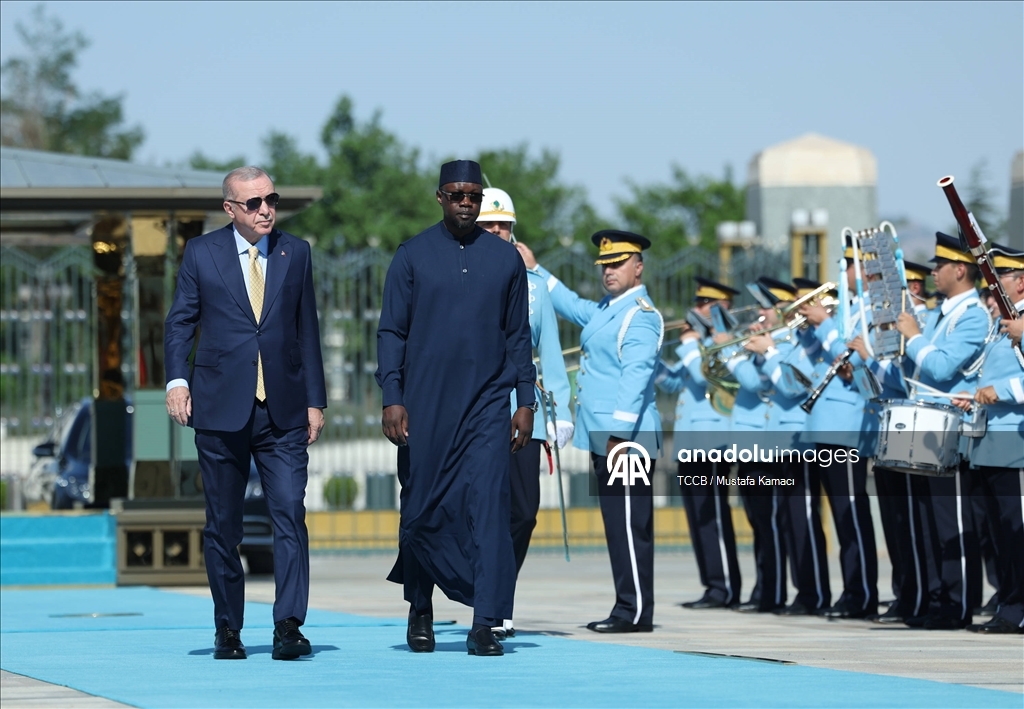 Cumhurbaşkanı Erdoğan, Senegal Başbakanı Sonko'yu resmi törenle karşıladı