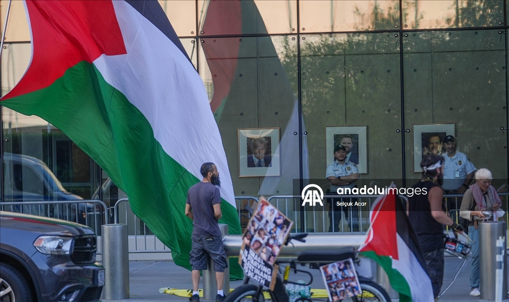 Birleşmiş Milletler Genel Merkezi önünde protesto düzenlendi