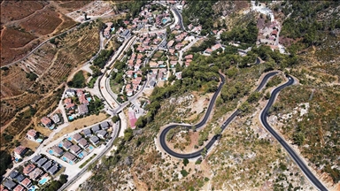  Marmaris'te yanan ormanlık alanlar yeniden yeşeriyor