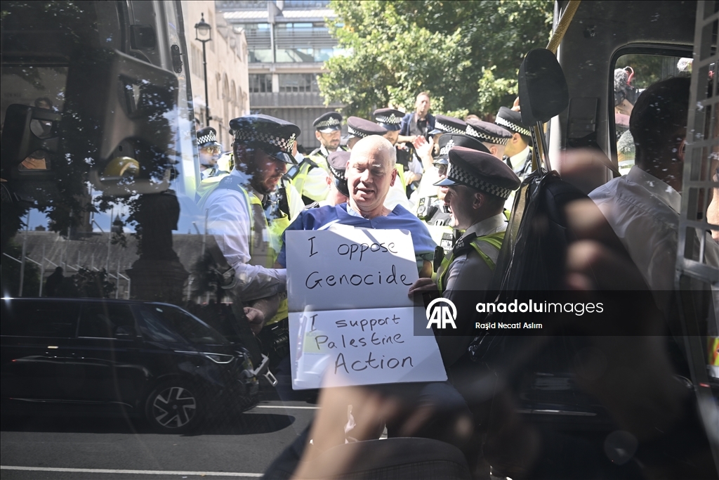 Londra’da Filistin’e destek gösterisi