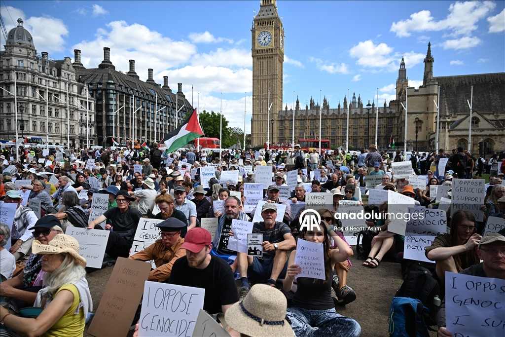 Londra’da Filistin’e destek gösterisi