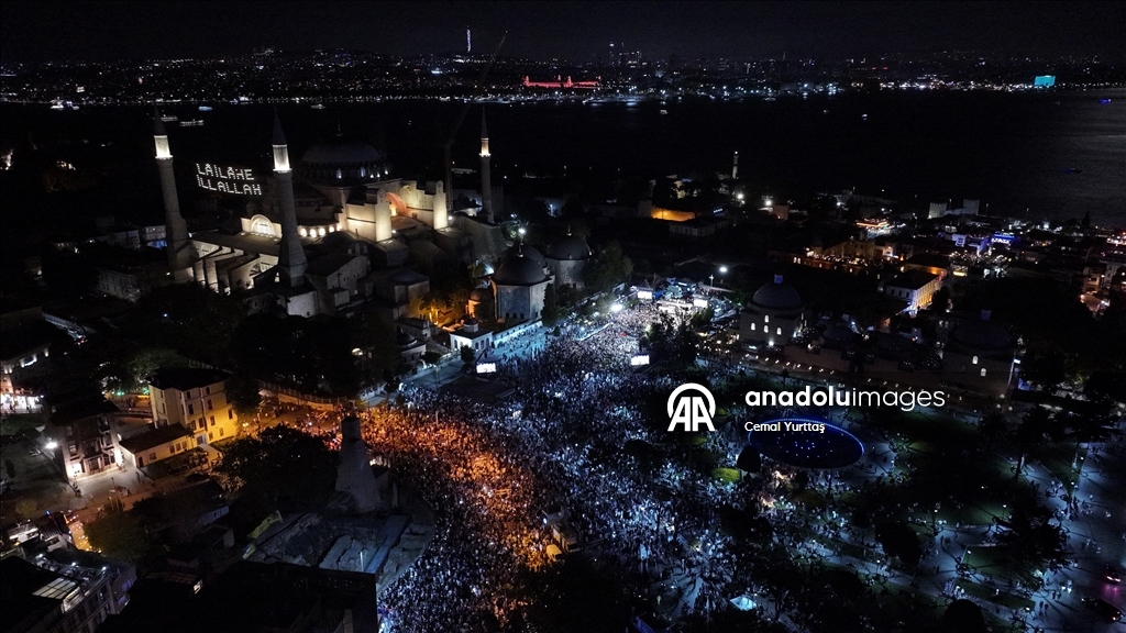 İstanbul’da 'Gazze'ye Umut Işığı Ol' yürüyüşü