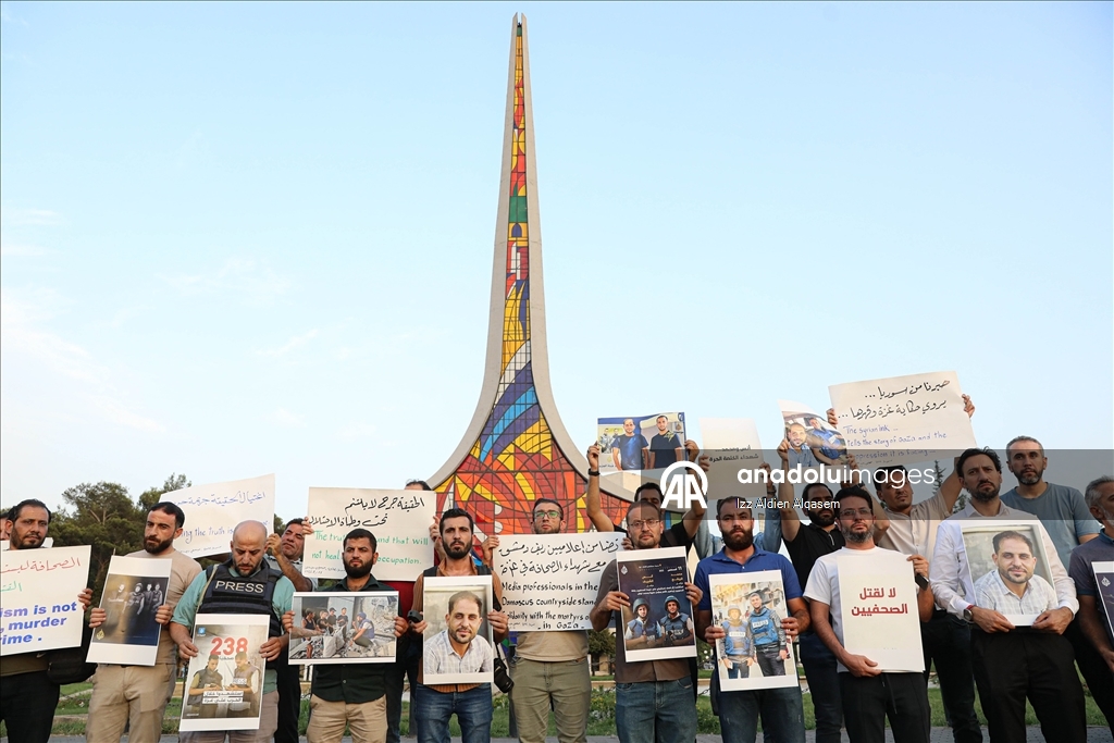 Suriye'de İsrail karşıtı gösteriler düzenlendi