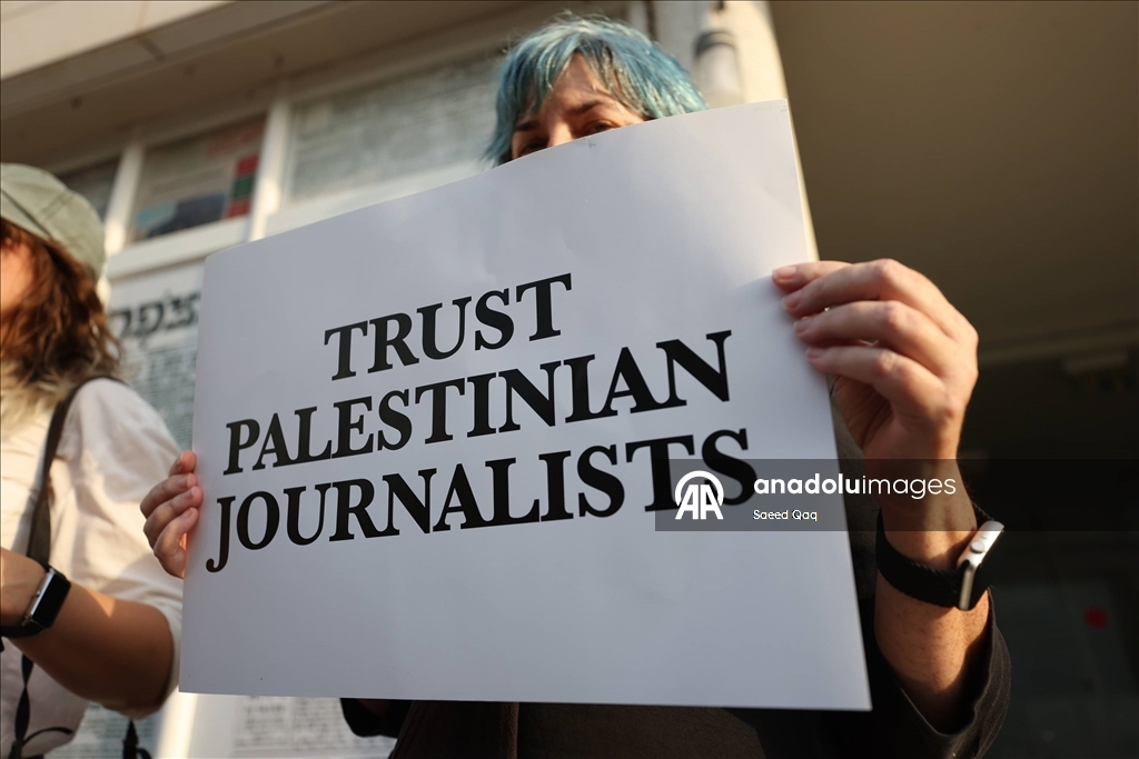 Tel Aviv’de gazetecilerden ‘Gazze’de basına yönelik saldırılar dursun’ protestosu