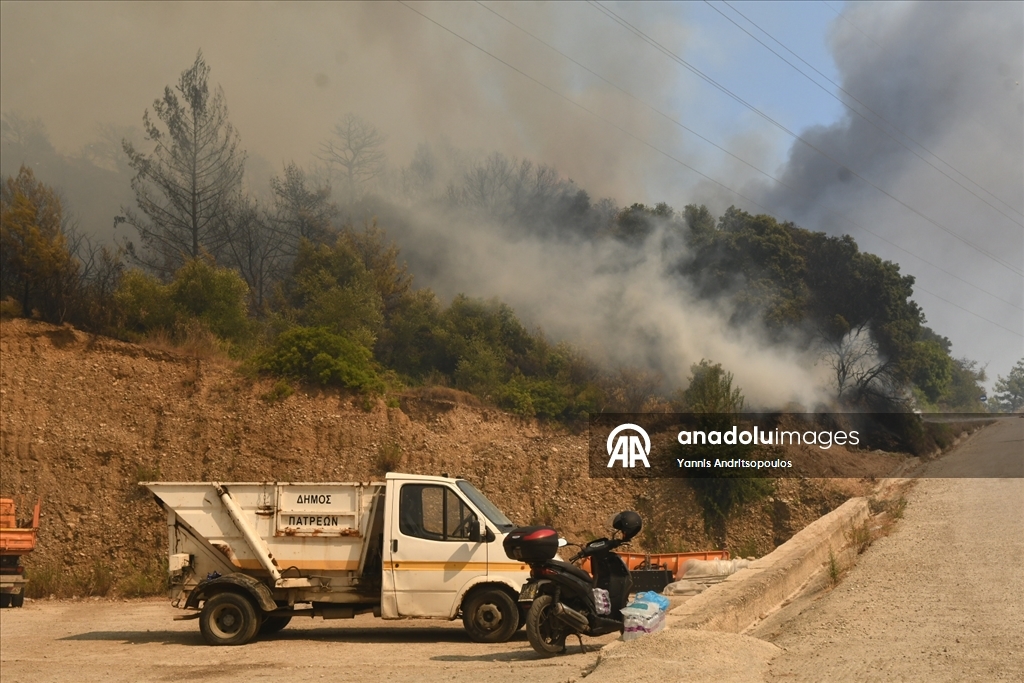 Wildfires rage across Greece, threatening towns near Patras​​​​​​​
