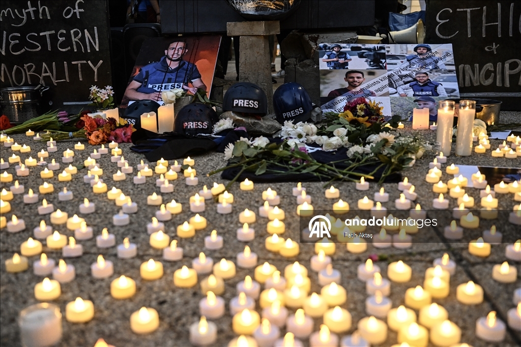 В Вашингтоне прошла демонстрация в память о погибшем от израильского удара журналисте Энесе аш-Шерифе