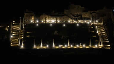Gece müzeciliği Antalya'daki antik kentleri daha da canlandırdı