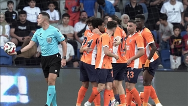 Başakşehir, UEFA Konferans Ligi'nde play-off turuna yükseldi