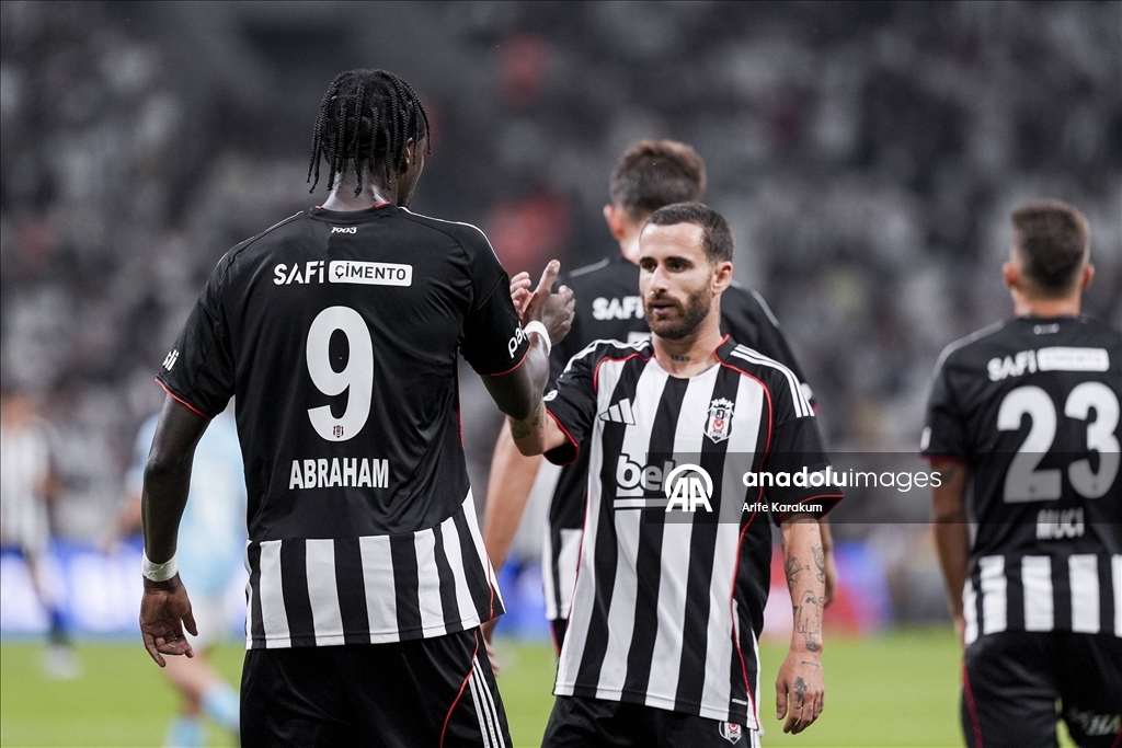 Beşiktaş - St. Patrick's