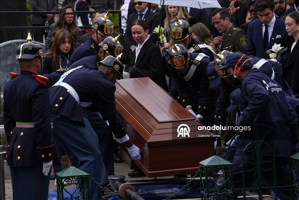 Colombia Bids Farewell to Slain Presidential Candidate Miguel Uribe