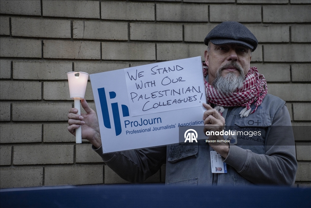 Güney Afrika'da gazeteciler, Gazze'de meslektaşlarını öldüren İsrail'i protesto etti