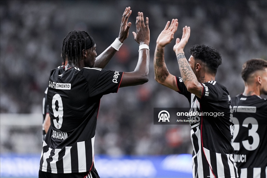 Beşiktaş - St. Patrick's