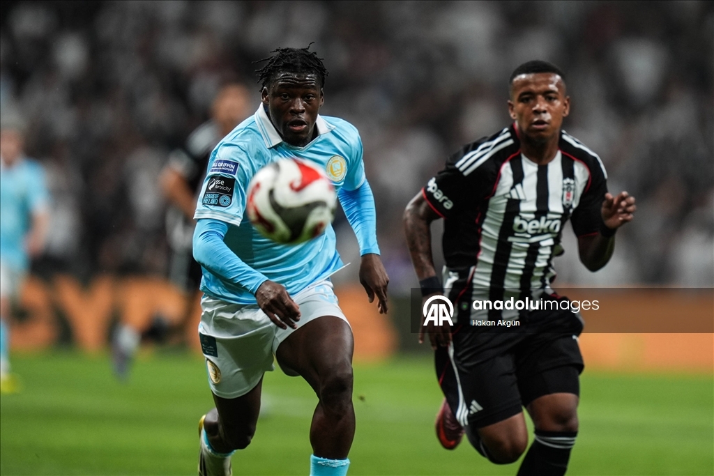 Beşiktaş - St. Patricks 