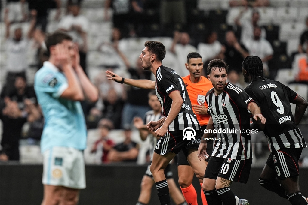 Beşiktaş - St. Patricks 